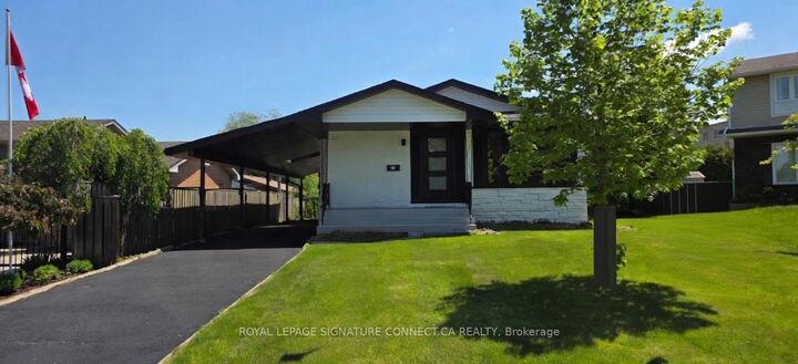 15 Colonial Court — photo 1