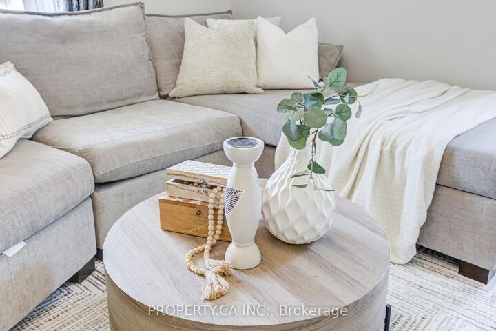 Property Photo:  566 Rougemount Drive  ON L1W 2C1 