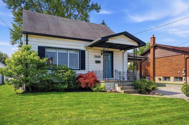 Property Photo: 5888 Keith Street ON L2J 1J9