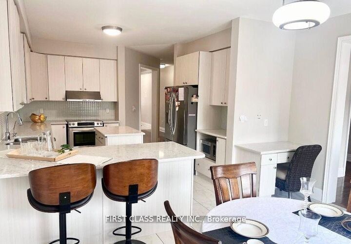 9 Wiley Avenue — photo 1