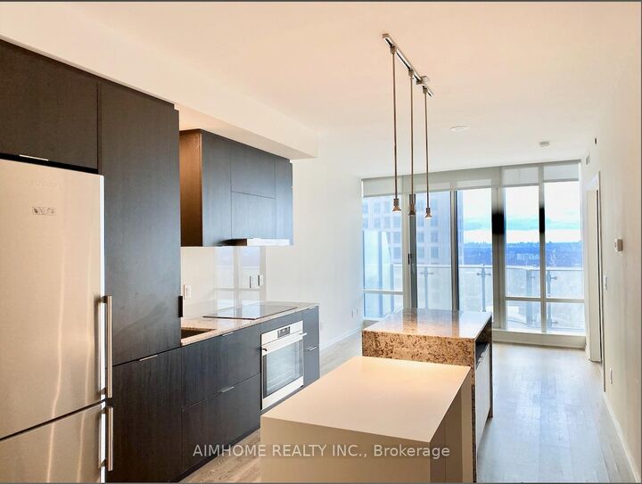 Property Photo:  1 Bloor Street E 4008  ON M4W 1A9 