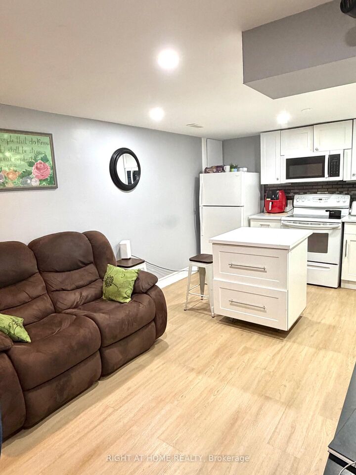Property Photo: 237 Homestead (Basement ) Crescent ON N6G 2E7