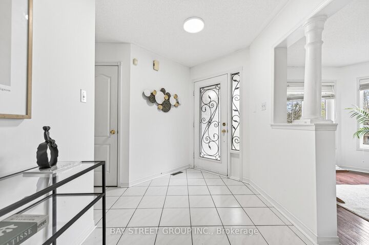 Property Photo: 2370 Eden Valley Drive ON L6H 6K9