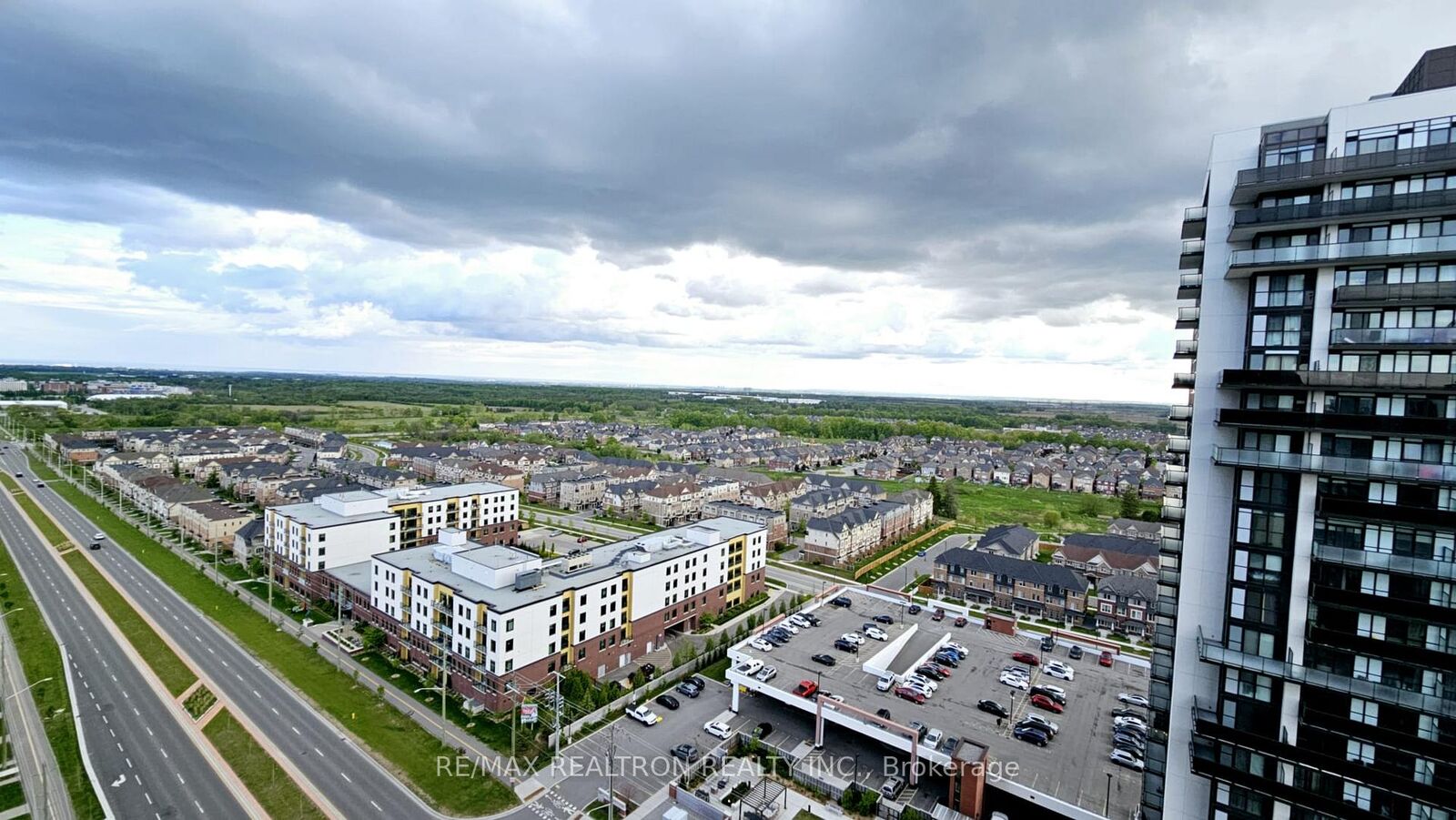 Property Photo:  2545 Simcoe Street N 2014  ON L1H 7K4 
