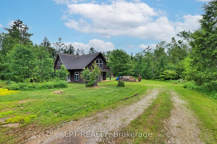1039 Ben Lake Road E — photo 1