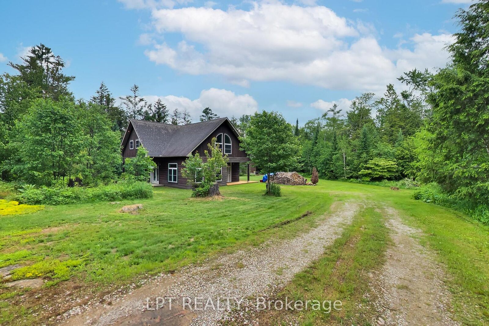 Property Photo:  1039 Ben Lake Road E  ON P1P 1R3 