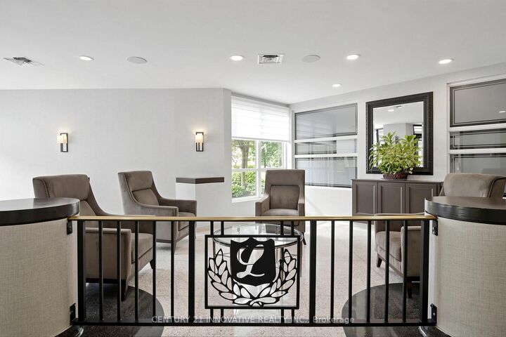 Property Photo:  12 Laurelcrest Street 912  ON L6S 5Y4 