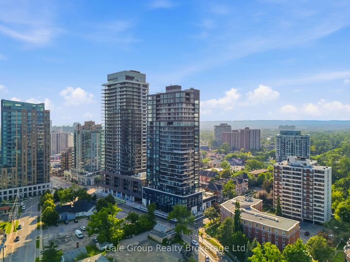 Property Photo: 370 Martha Street 303 ON L7R 0G9