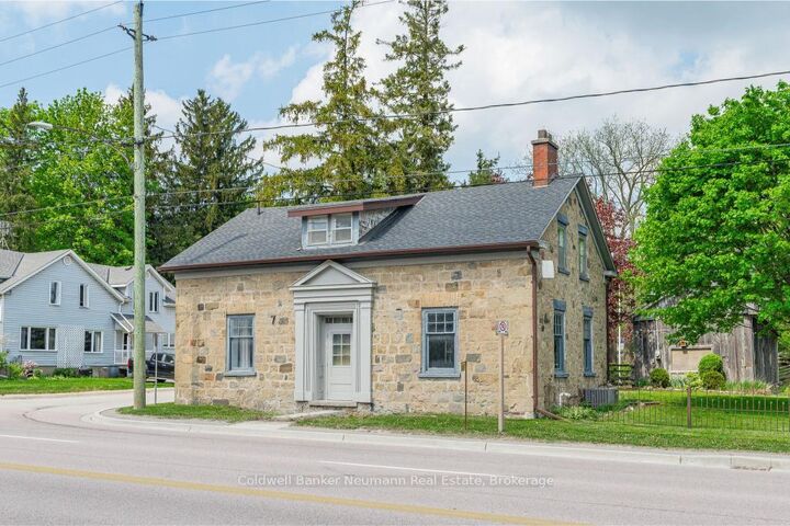 Property Photo: 52 Brock Road S ON N0B 2J0