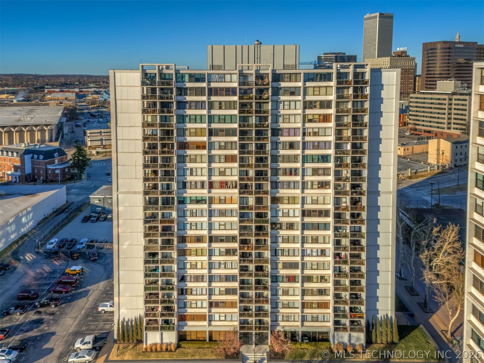 Property Photo:  450 W 7th Street 910  OK 74119 