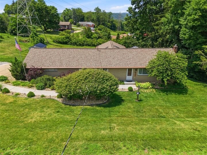 Property Photo: 601 Wack Dr PA 15074