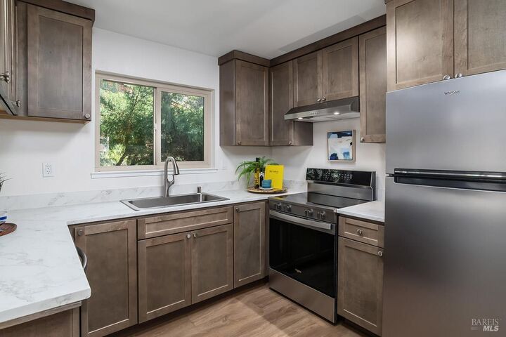 Property Photo:  1484 Parkway Drive  CA 94928 