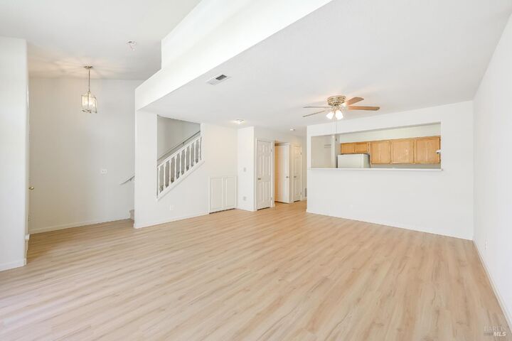 Property Photo:  718 W Jasmine Circle  CA 95407 