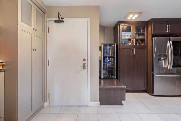 Property Photo: 1345 W 4th Avenue 306 BC V6H 3Y8
