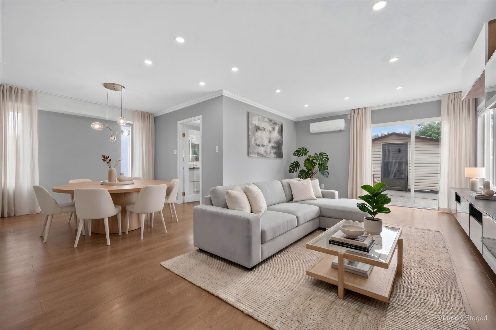 Property Photo: 2550 Raven Court BC V3E 2J2