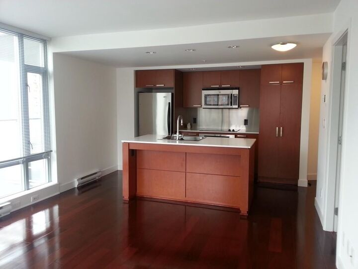Property Photo: 1255 Seymour Street 907 BC V6B 0H1