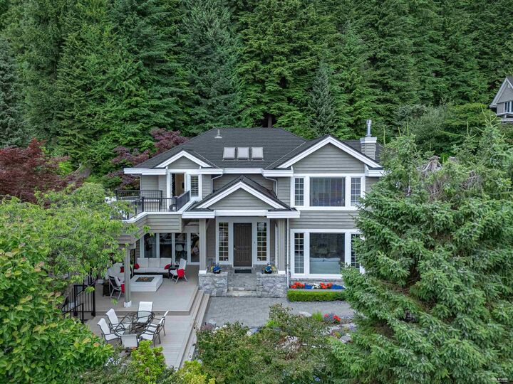 Property Photo: 4115 E Braemar Road BC B7K 3C9