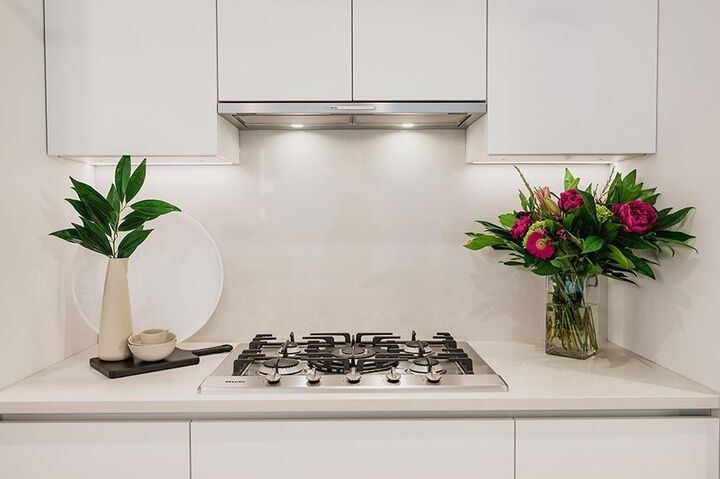 Property Photo: 485 W 42nd Avenue 1706 BC V5Y 2T3