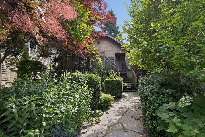 5998 Larch Street — photo 1