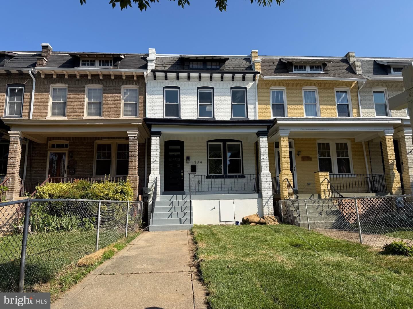 Property Photo:  1734 Potomac Avenue SE  DC 20003 