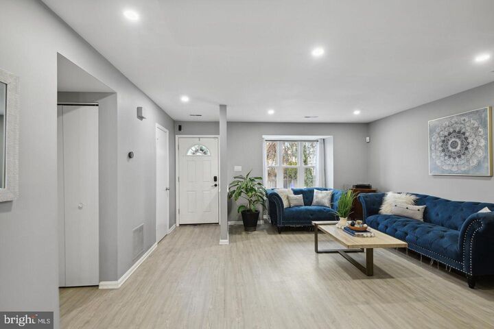 Property Photo:  7604 S Arbory Court 417  MD 20707 