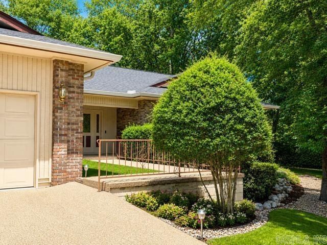Property Photo:  2 Serenidad Trace  AR 71909 