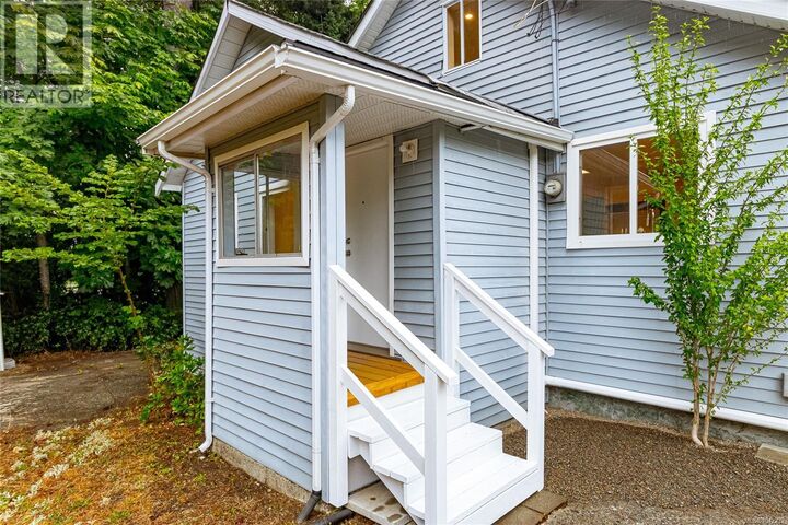 Property Photo: 5934 Highland Avenue BC V9L 1L6