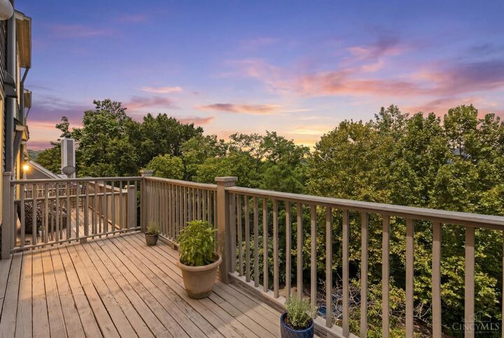 Property Photo: 535 Tusculum Avenue OH 45226