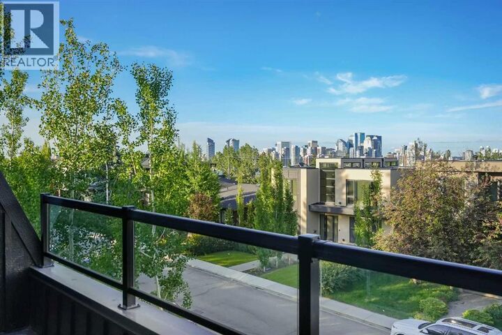 Property Photo:  2535 19 Street Southwest  AB T2T 4X4 