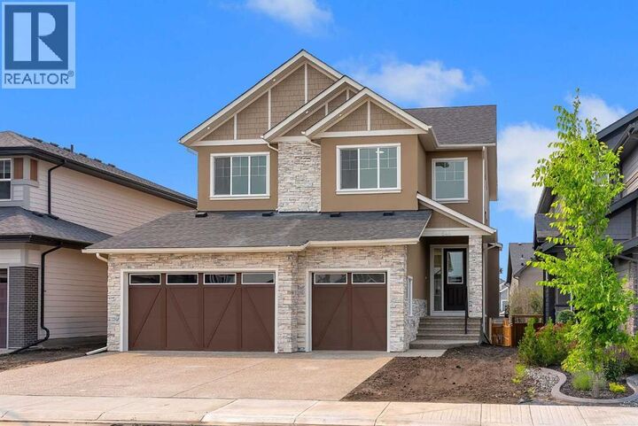 Property Photo:  644 Legacy Woods Circle Southeast  AB T2X 5A8 