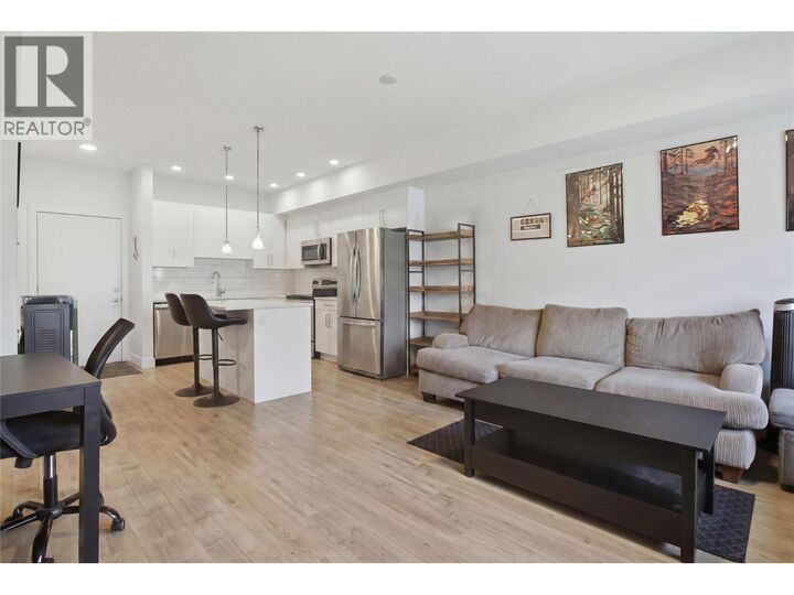 Property Photo: 2046 Robson Place 316 BC V2E 0A5