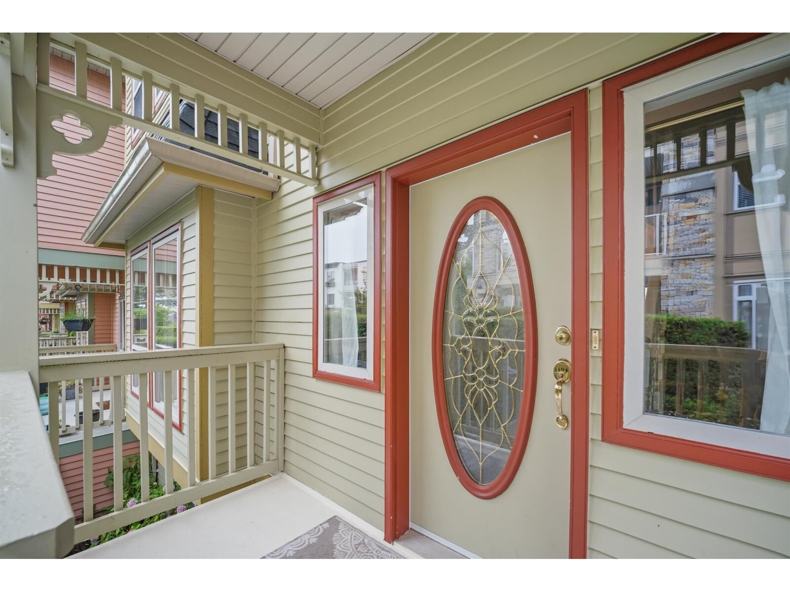 Property Photo: 15151 Buena Vista Avenue 6 BC V4B 1Y2