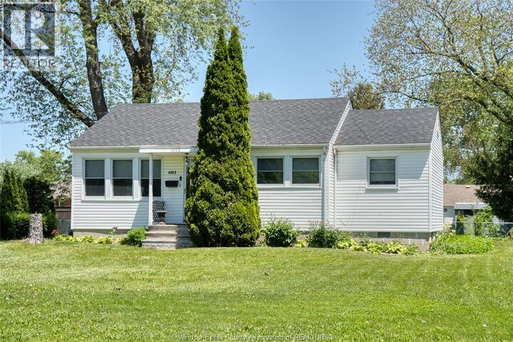 Property Photo: 4062 Roseland Drive East ON N9G 1Y4