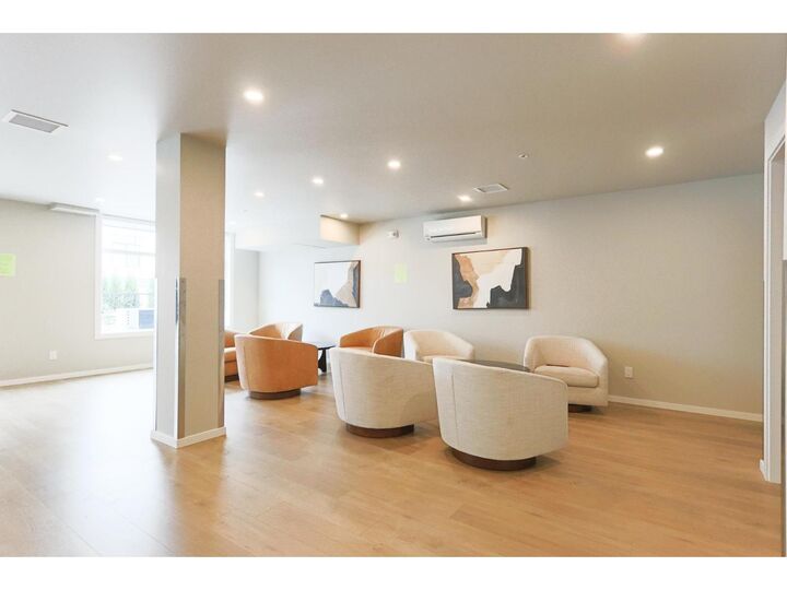 Property Photo:  3317 148 Street 508  BC V4P 1A8 