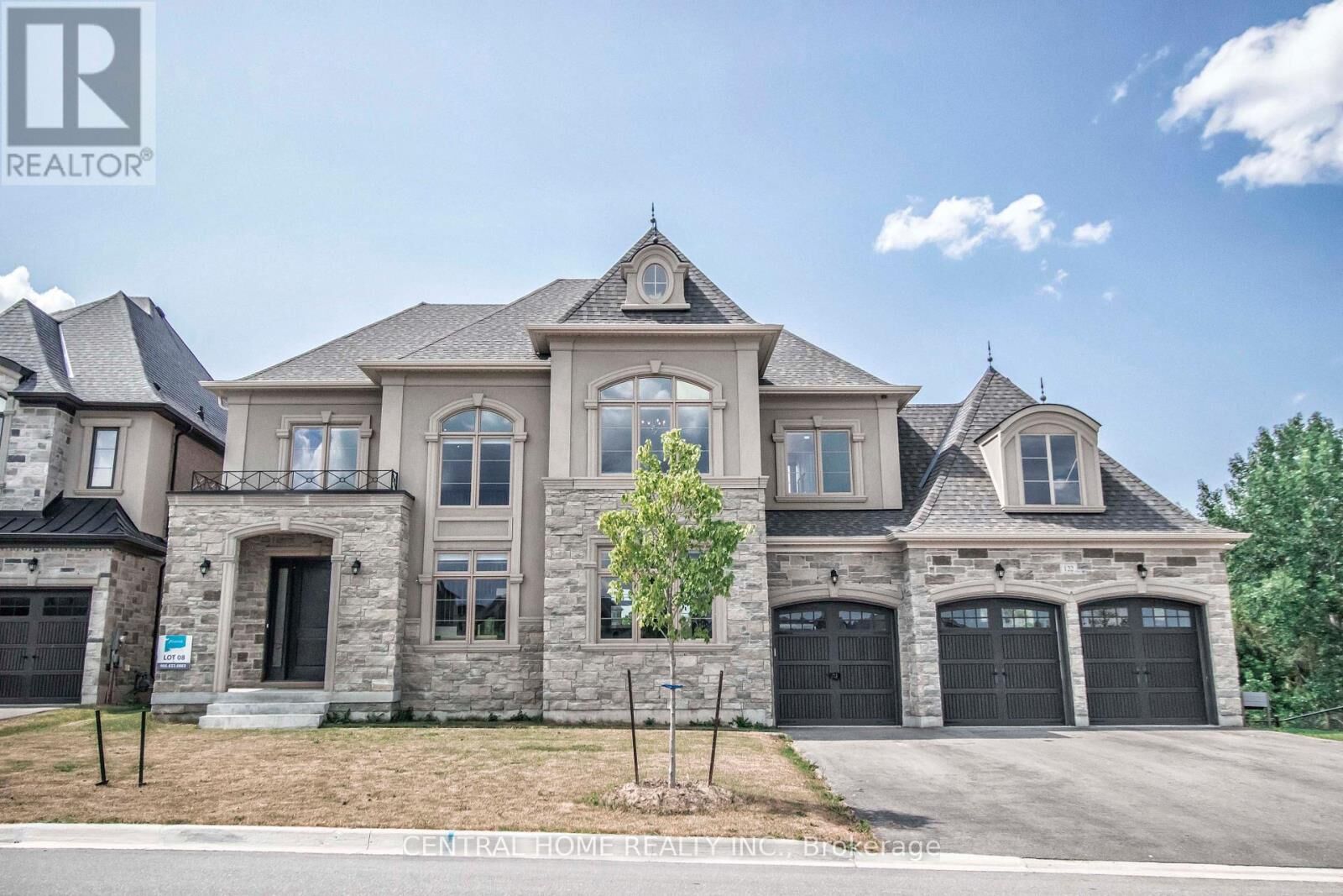 Property Photo:  122 Burns Boulevard  ON L7B 0M2 