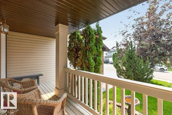 Property Photo: 572 Byrne Crescent SW AB T6W 1E7