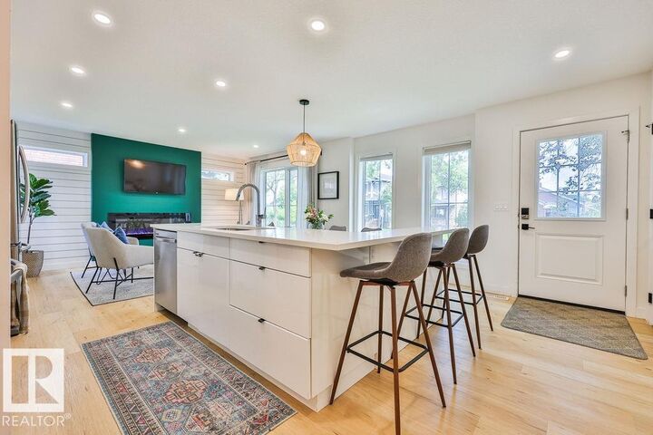 Property Photo: 11206 95A Street NW AB T5G 1N8