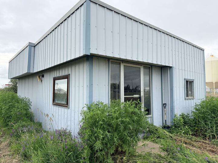 Hwy 44 — photo 1