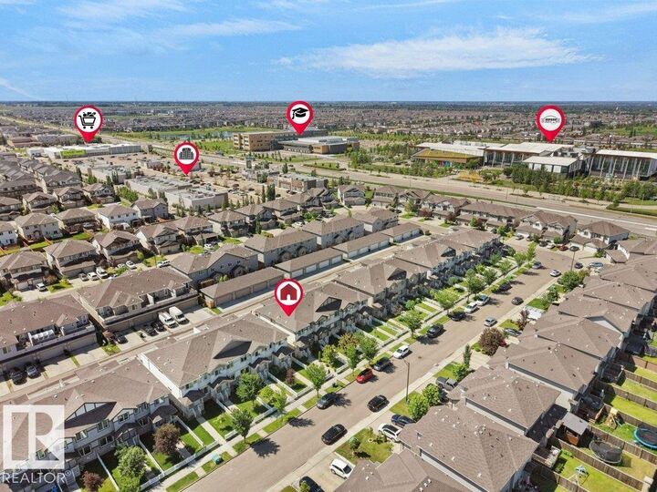 Property Photo: 1419 27 Av NW AB T5T 0W1