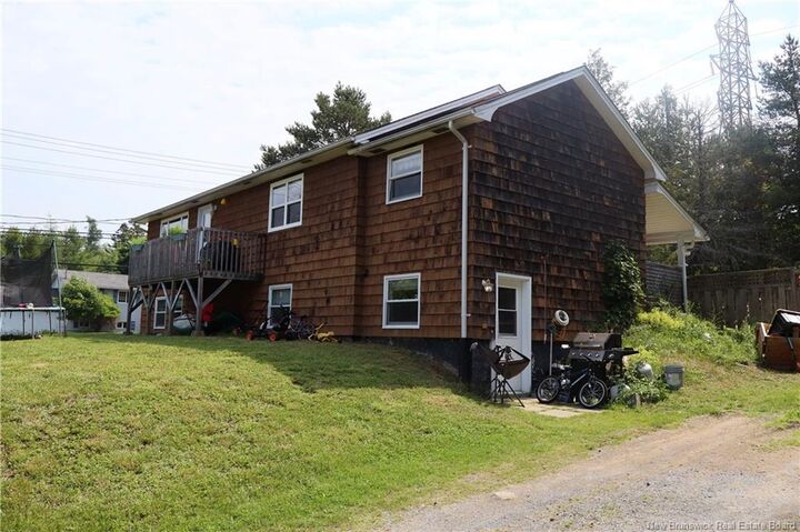 Property Photo:  44 Lyden Drive  NB E2E 4H4 