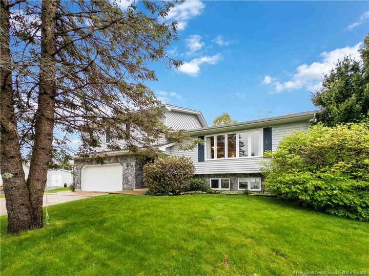 Property Photo:  50 Cherry Court  NB E1B 4K2 