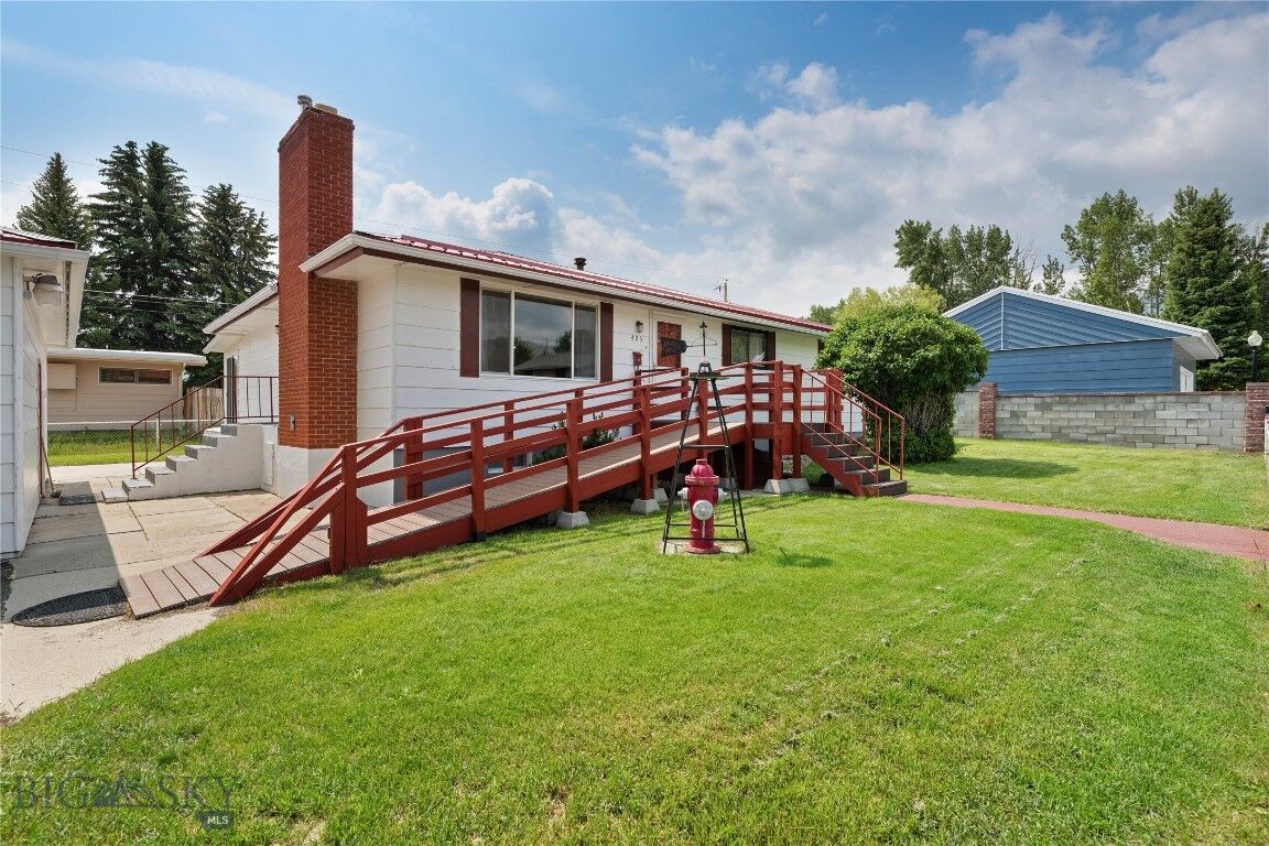 Property Photo: 423 Linden Street MT 59711