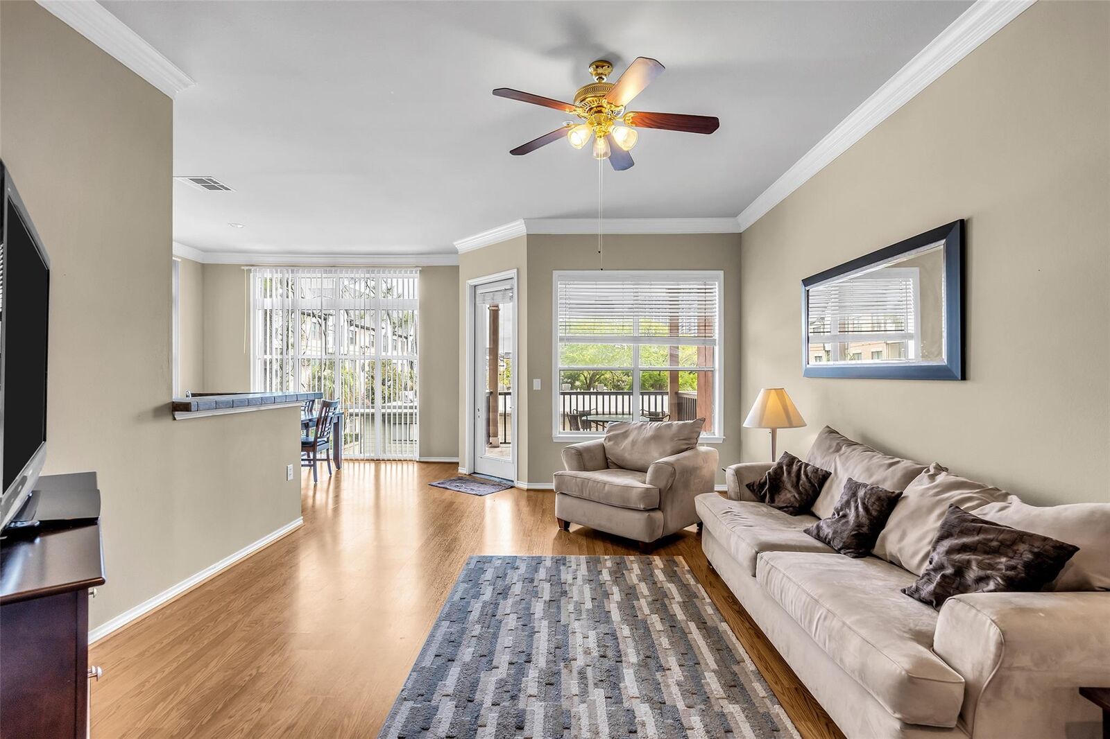 Property Photo: 2400 McCue Road 240 TX 77056