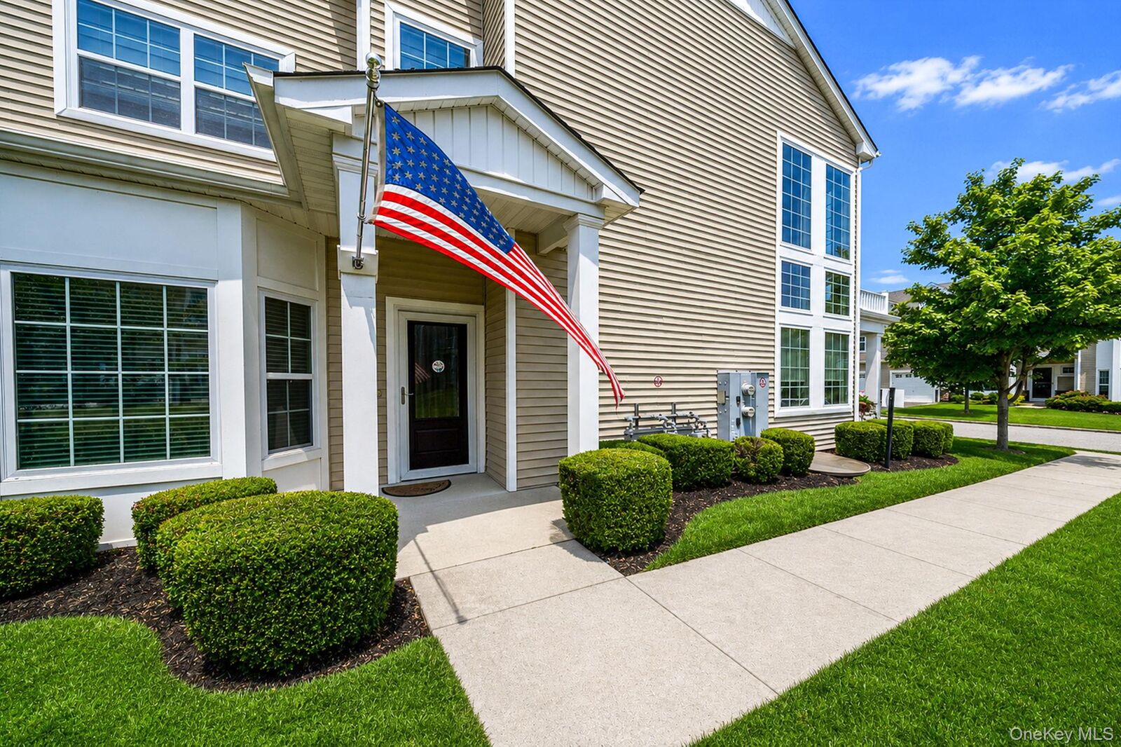 Property Photo: 32 Avery Way NY 11772