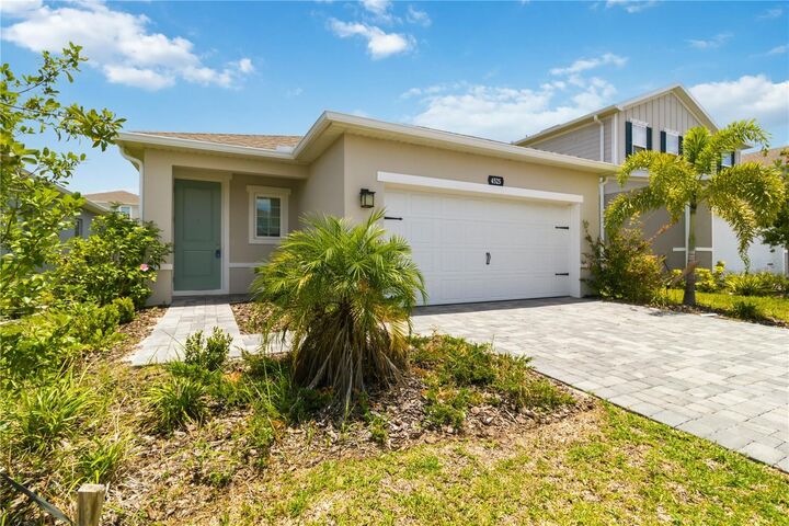 Property Photo: 4525 Pippin Lane FL 34211