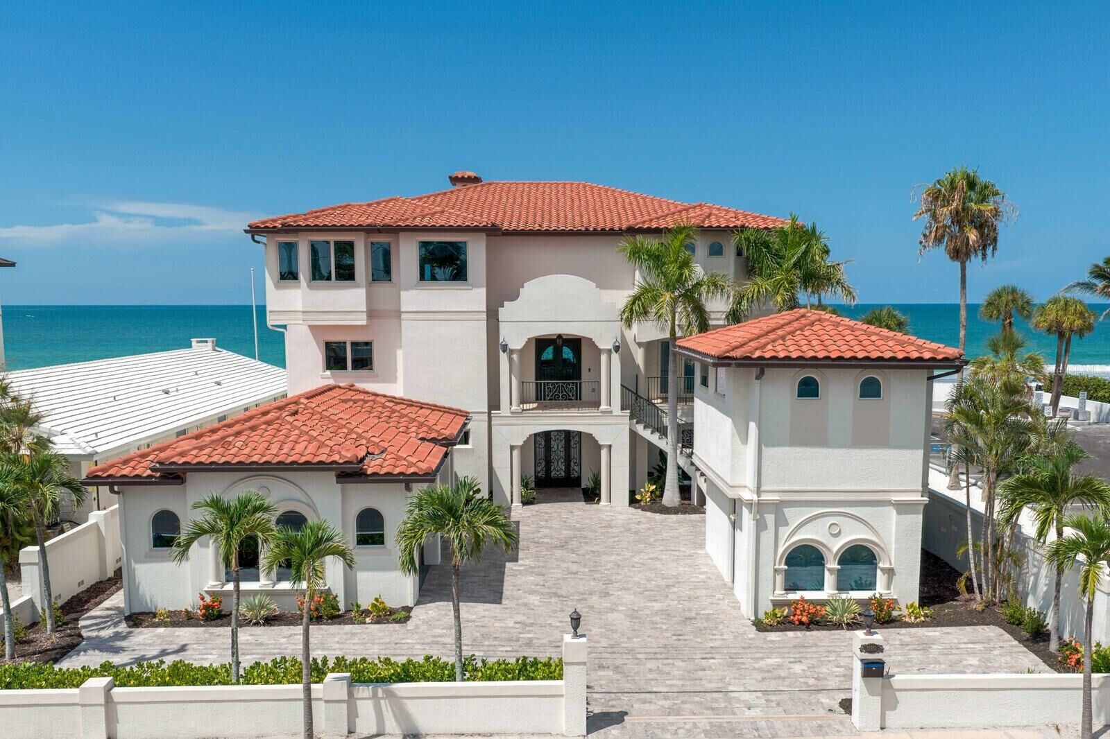 Property Photo:  15912 Gulf Boulevard  FL 33708 