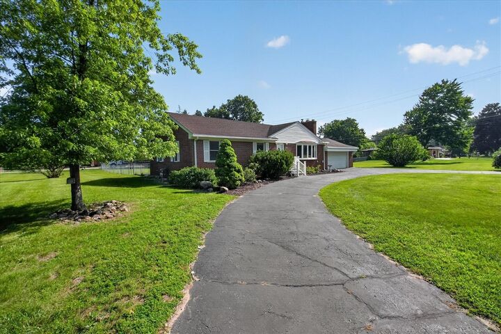 Property Photo:  31350 Wentworth Street  MI 48154-6216 
