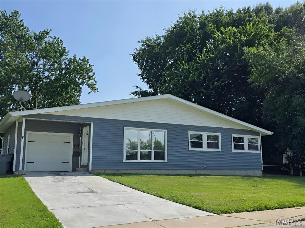 Property Photo: 506 Cordes Street MO 63366