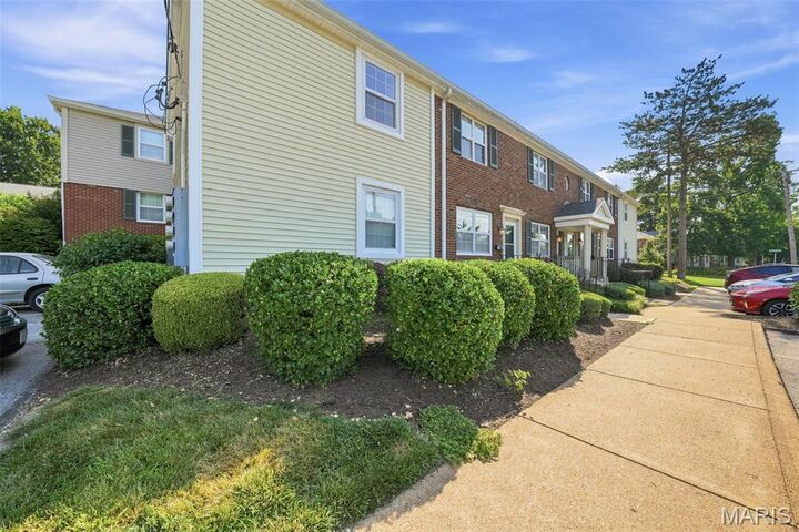 Property Photo:  8907 Wrenwood Lane  MO 63144 