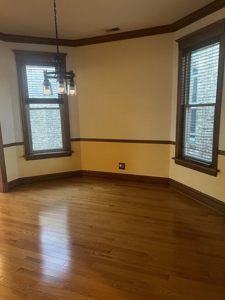 Property Photo:  3423 W Schubert Avenue 2  IL 60647 